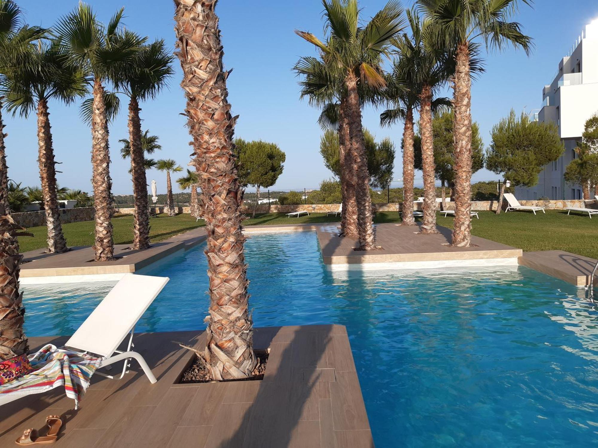Penthouse Op Colinas Golf & Country Club Hinojo 1 *